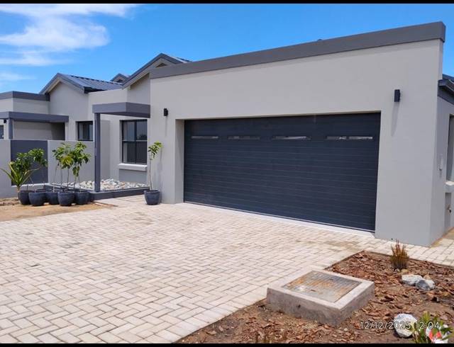 3 BEDROOM PROPERTY TO RENT IN PARADISE COAST